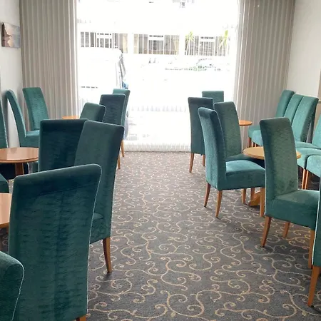Magnuson Sandy Newquay Hotel 3*