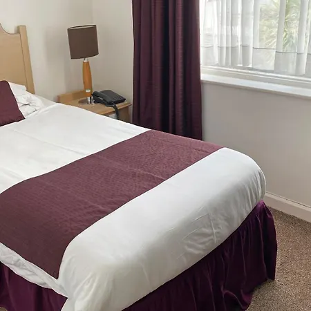Magnuson Sandy Newquay 3* New Quay